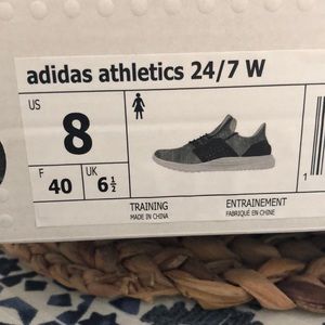 BRAND NEW Adidas Athletics 24/7 W Shoe